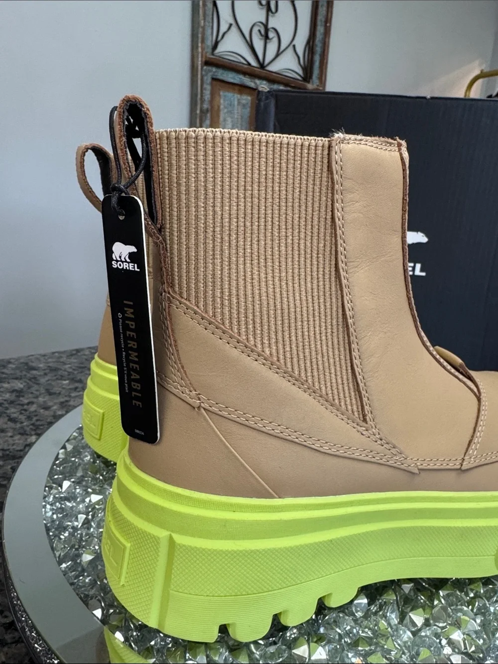 Sorel Women's Tan Chelsea Platform Boot with Neon Yellow Sole
